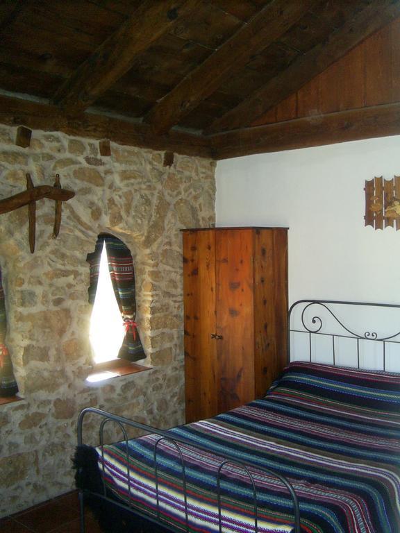 Peñarroya de Tastavins Masia Del Aragones חדר תמונה
